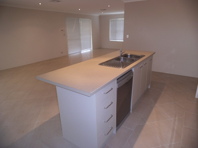 58 Denison Link, Millbridge WA 6232