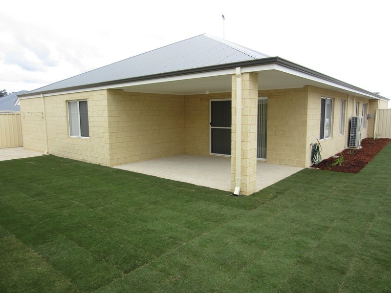 22 Remembrance Drive, Baldivis WA 6171