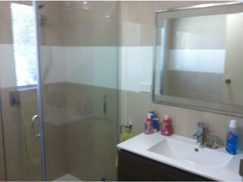 220 Oaka Street, South Gladstone QLD 4680