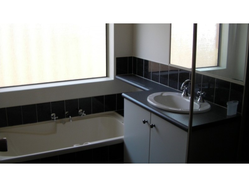 12A Phoenix Drive, Kenwick WA 6107