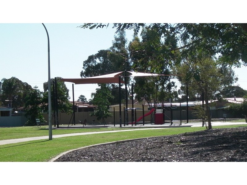 12A Phoenix Drive, Kenwick WA 6107
