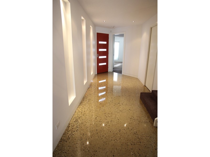 16 Delphin Avenue, Altona North VIC 3025