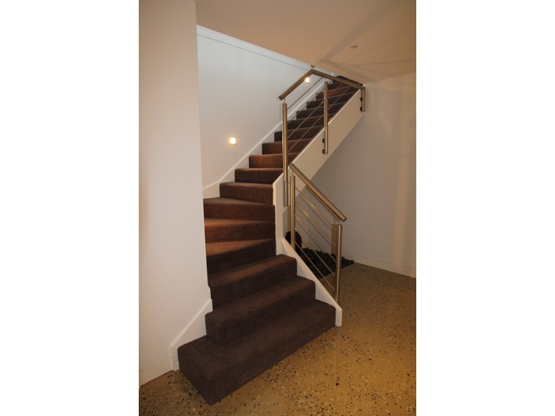 16 Delphin Avenue, Altona North VIC 3025