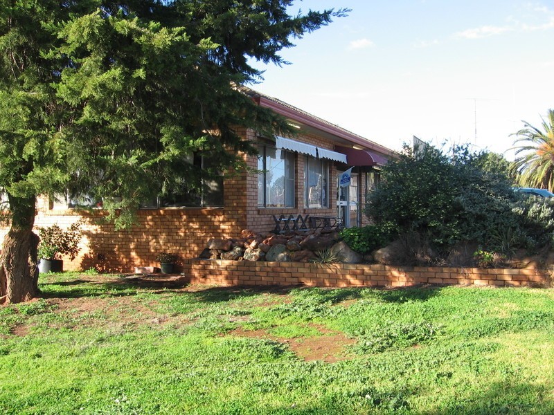 13 – 15  Railway Street, Weethalle NSW 2669