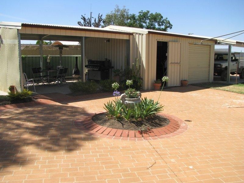41 Cowabbie Street, Coolamon NSW 2701