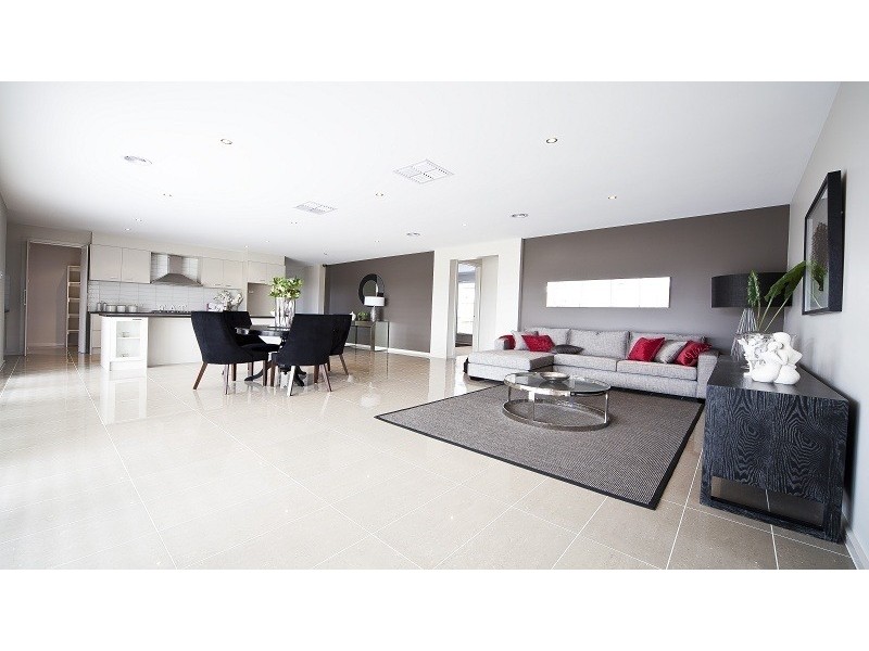 2/3 Michy Street, Truganina VIC 3029