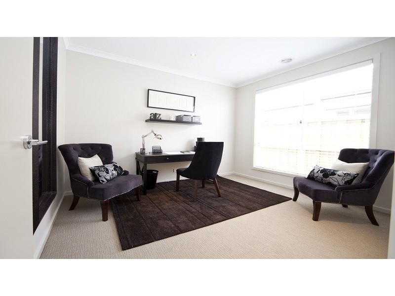 2/3 Michy Street, Truganina VIC 3029