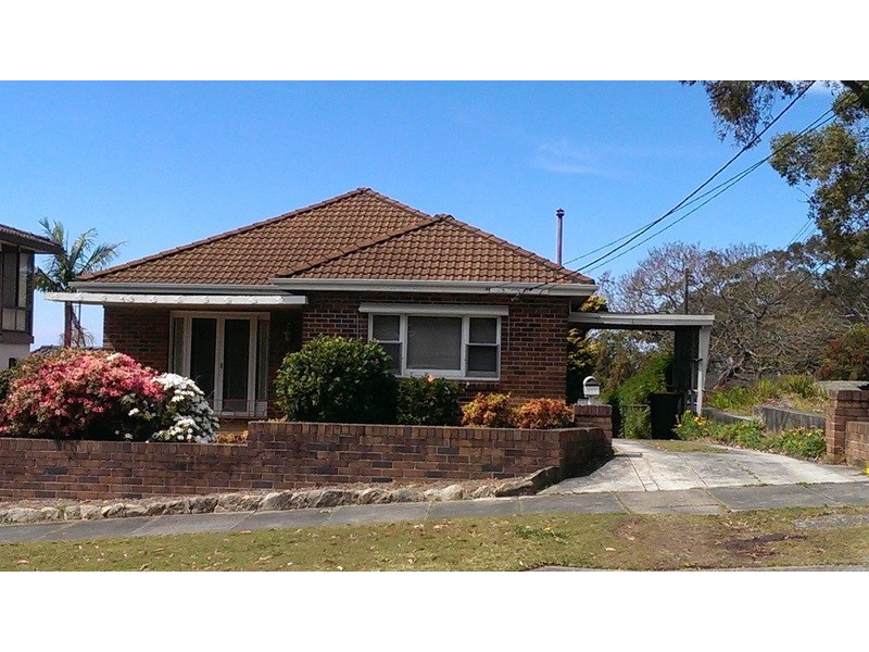 10 Gnarbo Avenue, Carss Park NSW 2221