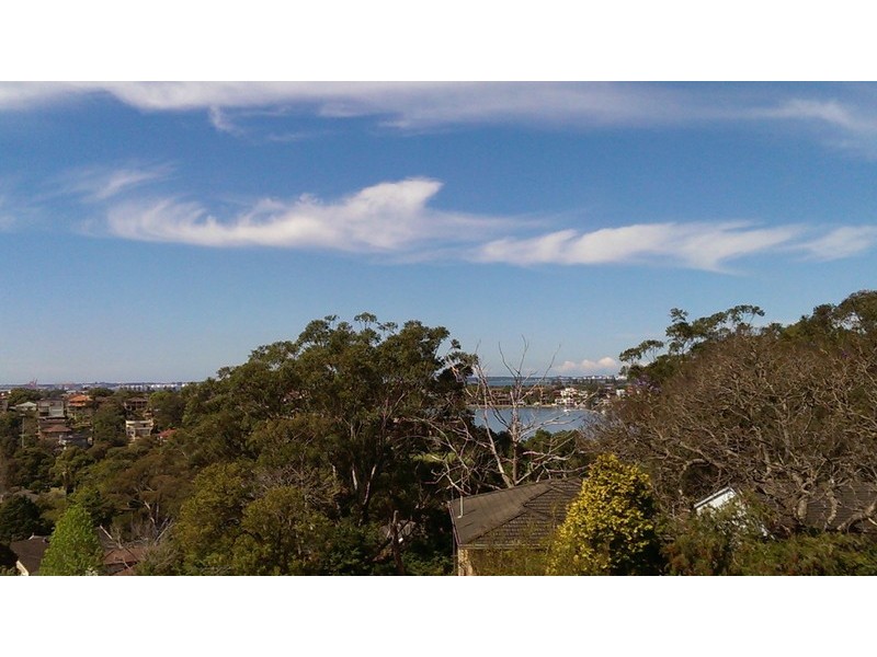 10 Gnarbo Avenue, Carss Park NSW 2221