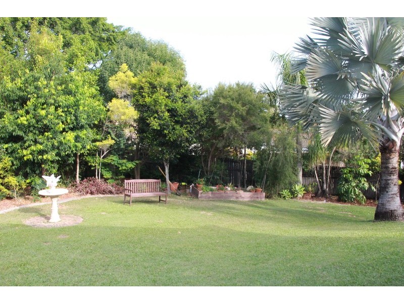 6 Creekwood Place, Helensvale QLD 4212