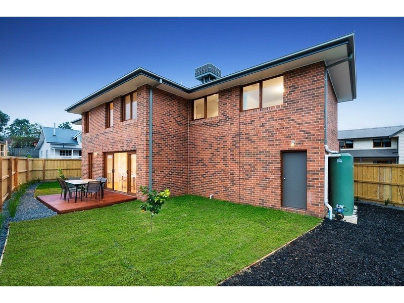 14 Green Place, Eltham VIC 3095