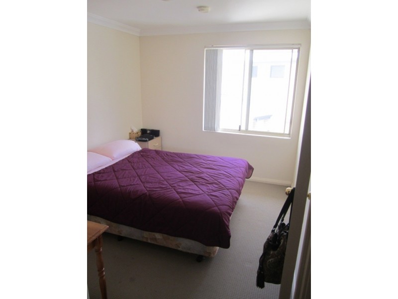 2/5 Primula Close, Murdoch WA 6150