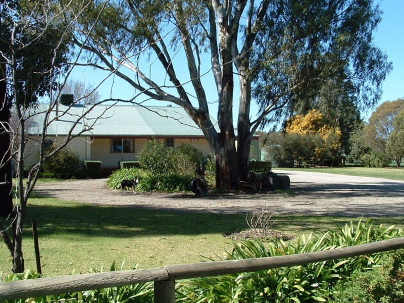 100 Balpool Rd, Swan Hill VIC 3585