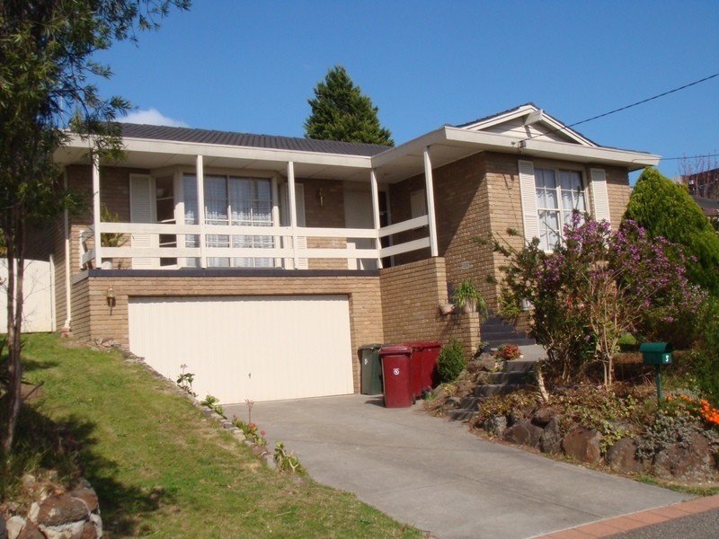 5 Goodson Street, Doncaster VIC 3108