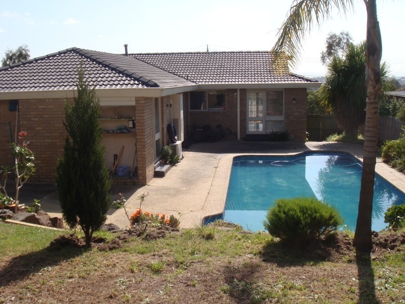 5 Goodson Street, Doncaster VIC 3108