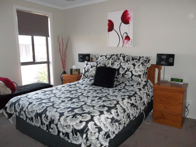 27 Banff Street, Burton SA 5110