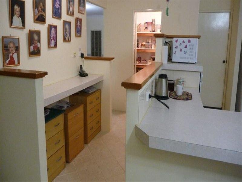 75 Huxtable Terrace, Baldivis WA 6171