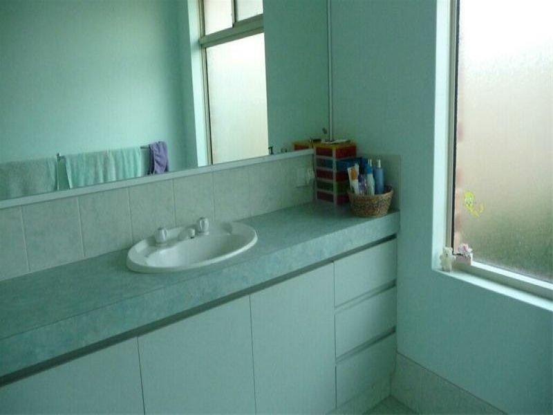 75 Huxtable Terrace, Baldivis WA 6171