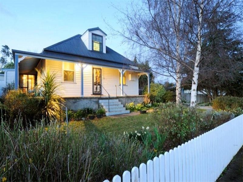 117 Emu Bay Road, Deloraine TAS 7304