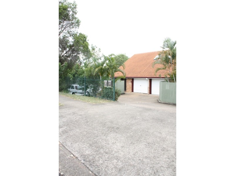4/11 Macquarie St, Woodridge QLD 4114