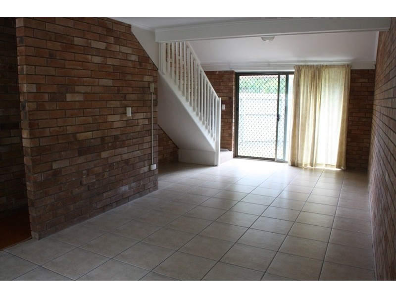 4/11 Macquarie St, Woodridge QLD 4114