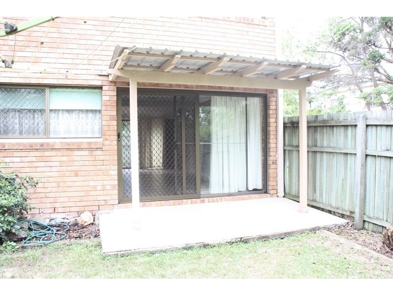 4/11 Macquarie St, Woodridge QLD 4114