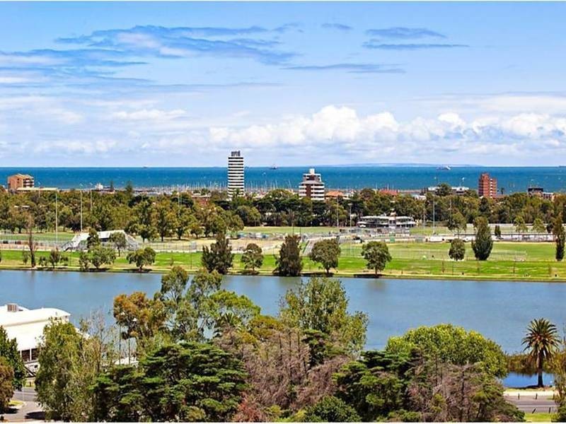 Melbourne VIC 3004