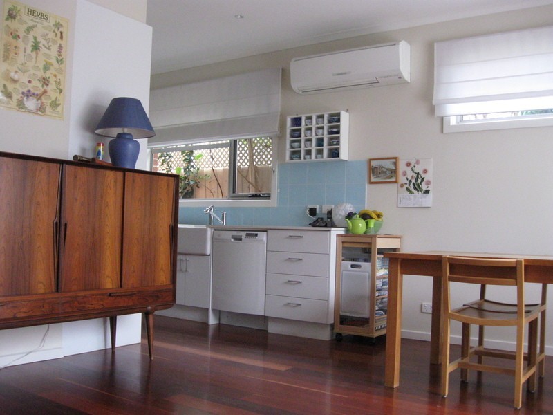 2/2 Manly Court, Coburg North VIC 3058
