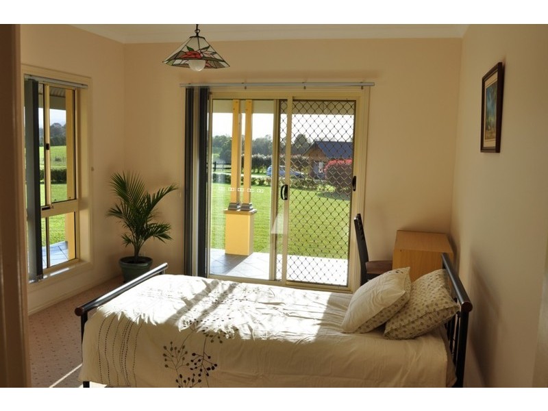76 Mulbury Place, Euroka NSW 2440