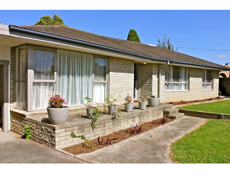 5 Sussex Court, Grovedale VIC 3216