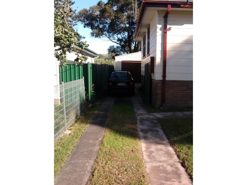 14  Edinburgh st, Raymond Terrace NSW 2324