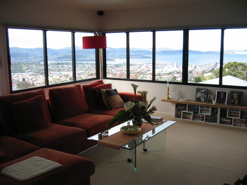 7 Bimbadeen Court, West Hobart TAS 7000