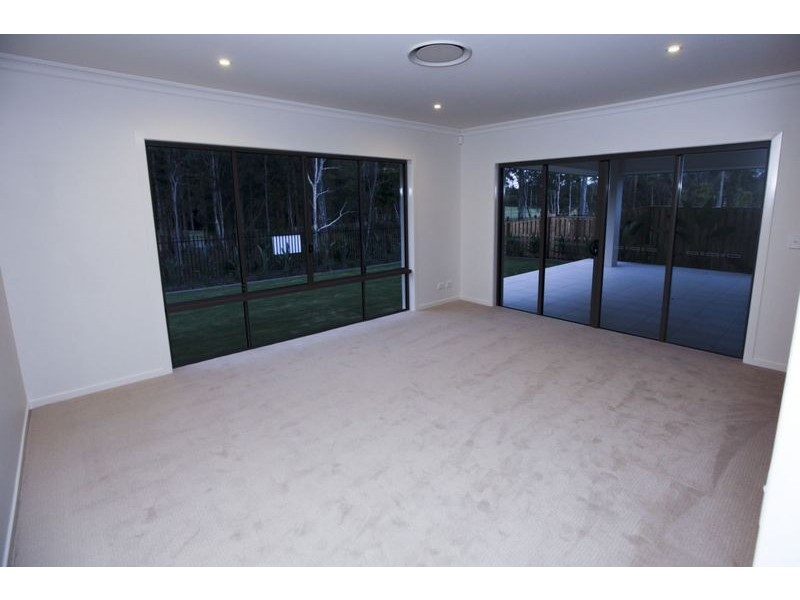 16  Bunderoo Circuit, Pimpama QLD 4209