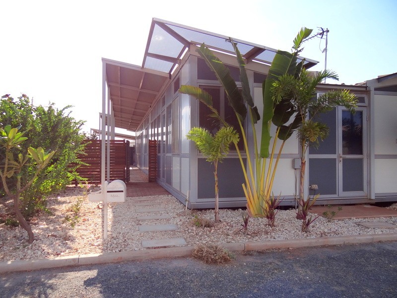 21 Tharnda Road, Baynton WA 6714