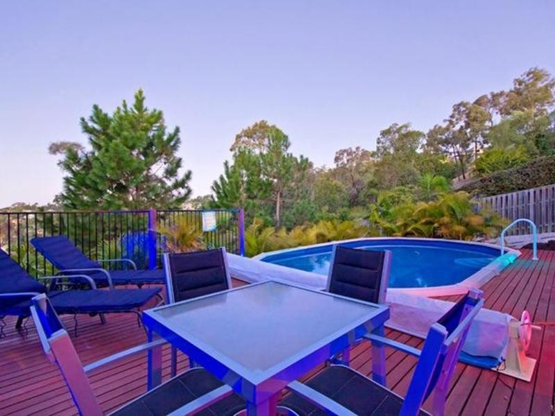 Pacific Pines QLD 4211