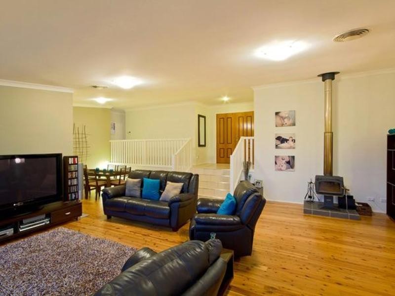 Pacific Pines QLD 4211