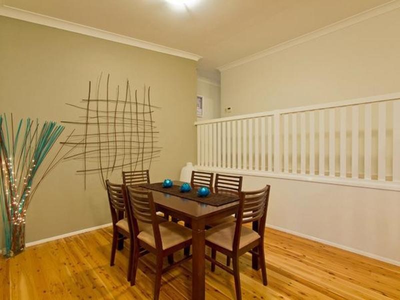 Pacific Pines QLD 4211