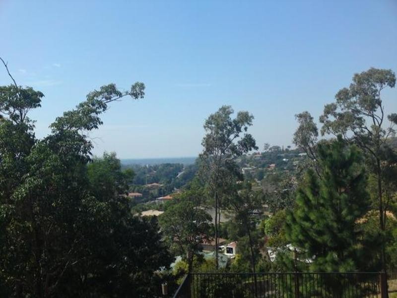 Pacific Pines QLD 4211