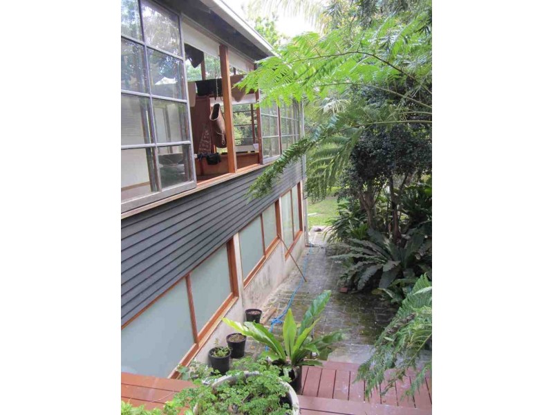 40 Point Rd, Mooney Mooney NSW 2083