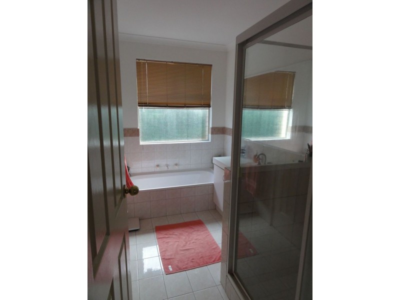 2/21 Quondong Street, Nollamara WA 6061