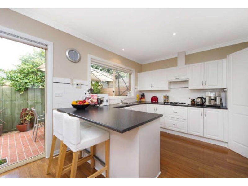 9 Egerton Ave, Cheltenham VIC 3192