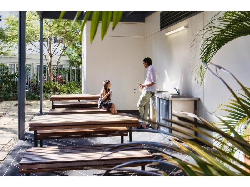 1301/18 Cypress Avenue, Surfers Paradise QLD 4217