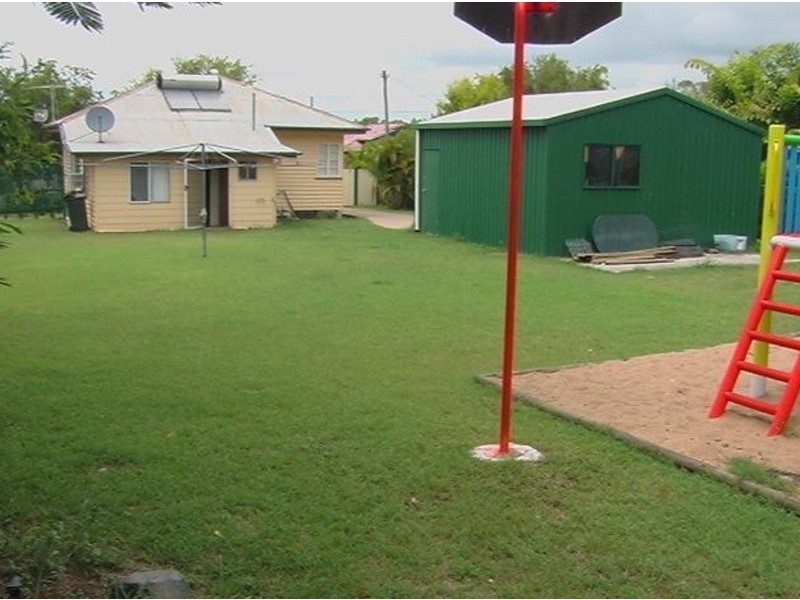 153 ELPHINSTONE ST, Berserker QLD 4701