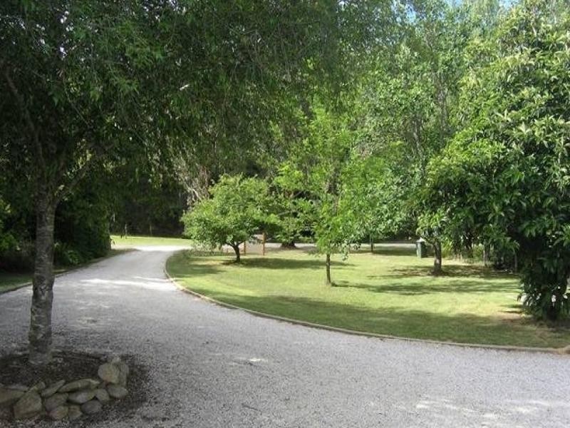 7103 Great Alpine Road Porepunkah, Bright VIC 3741