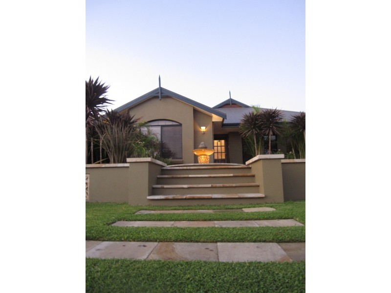 23 Wexcombe Way, Aveley WA 6069