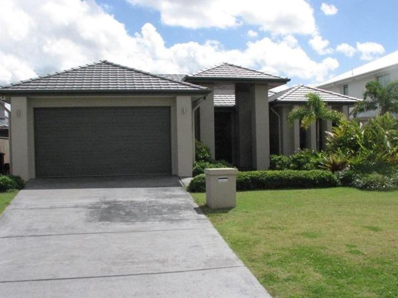 30 Temple Island Circuit, Oxenford QLD 4210