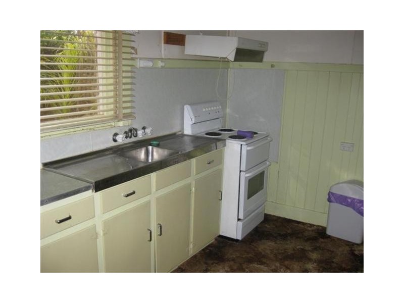 5 Cooper St, Ouyen VIC 3490