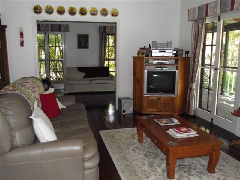 10  Golden Avenue, Tannum Sands QLD 4680