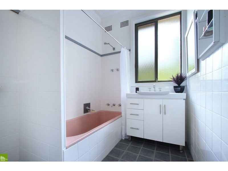 50 Beatus Street, Unanderra NSW 2526