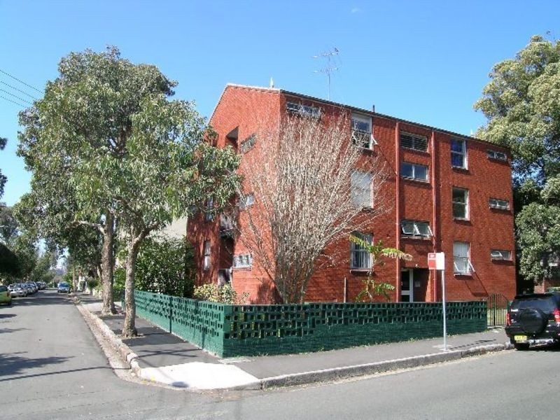 8/15 Macquarie Terrace, Balmain NSW 2041